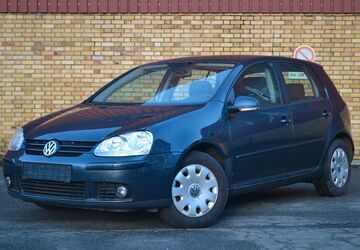 VW Golf 156.136 km 2.498 &euro; Nürnberg 90441