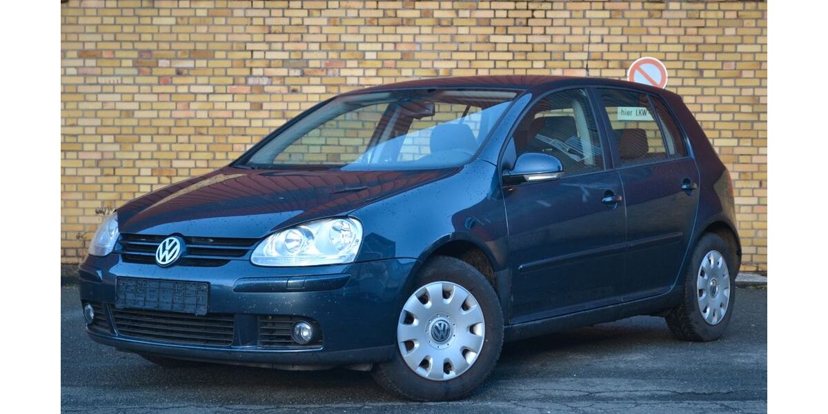 VW Golf 156.136 km 2.498 &euro; Nürnberg 90441