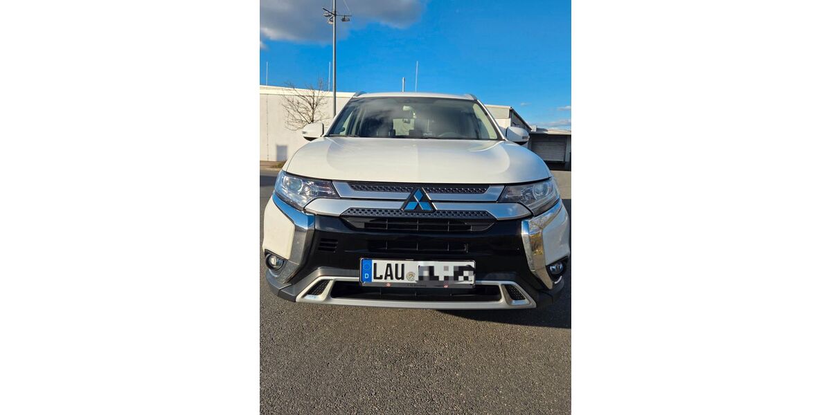 Mitsubishi Outlander 110.000 km 14.500 &euro; Burgthann 90559