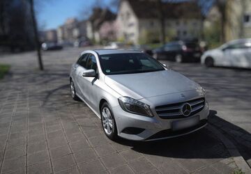 Mercedes-Benz A 180 54.000 km 13.600 &euro; Nürnberg 90419