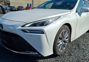 Toyota Mirai 136.750 km 8.999 &euro; Schwaig 90571