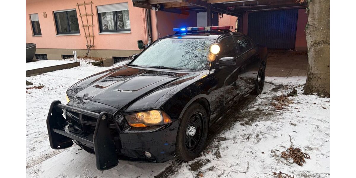 Dodge Charger 169.000 km 15.900 &euro; Nürnberg 90475