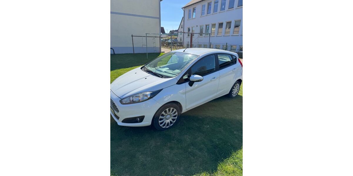 Ford Fiesta 124.000 km 5.100 &euro; Veitsbronn 90587