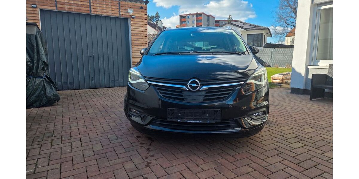 Opel Zafira Tourer 157.000 km 9.900 &euro; Stein 90547