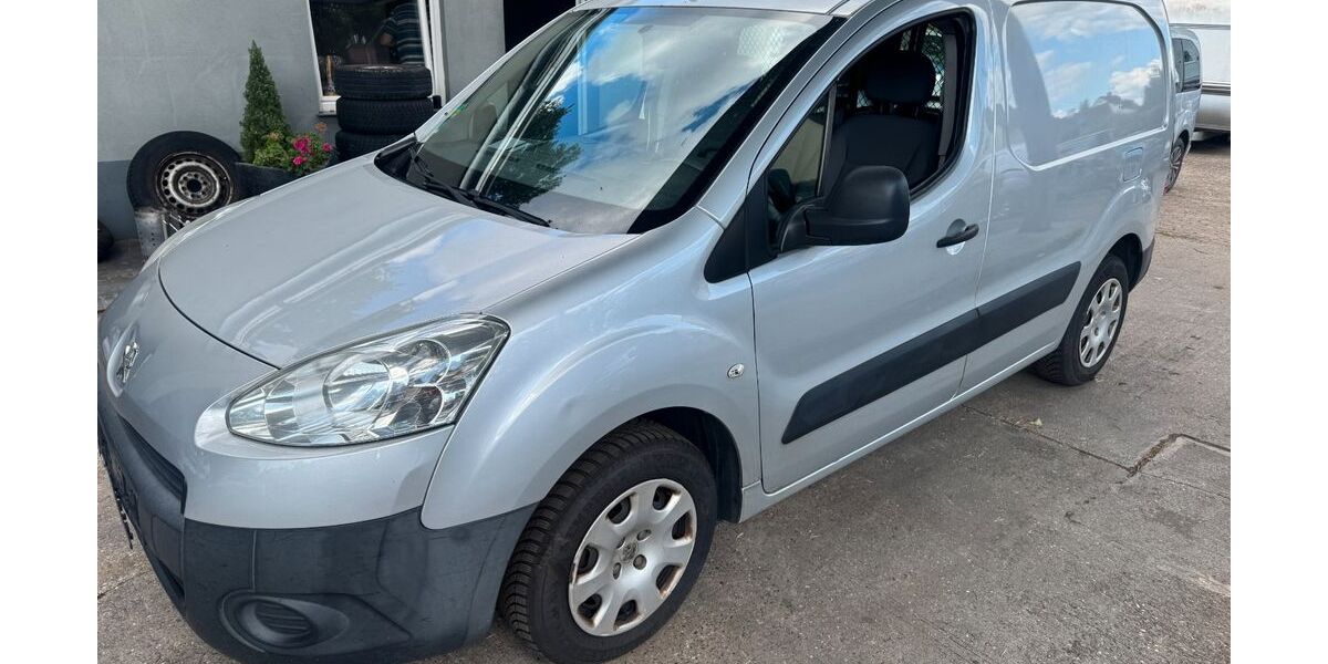 Peugeot Partner 291.000 km 2.990 &euro; Nürnberg 90453