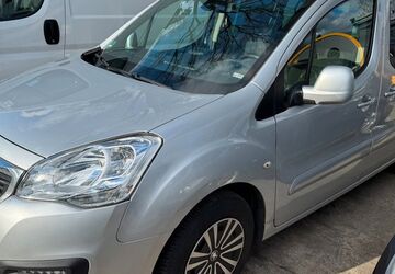 Peugeot Partner Tepee 164.000 km 8.990 &euro; Nürnberg 90453