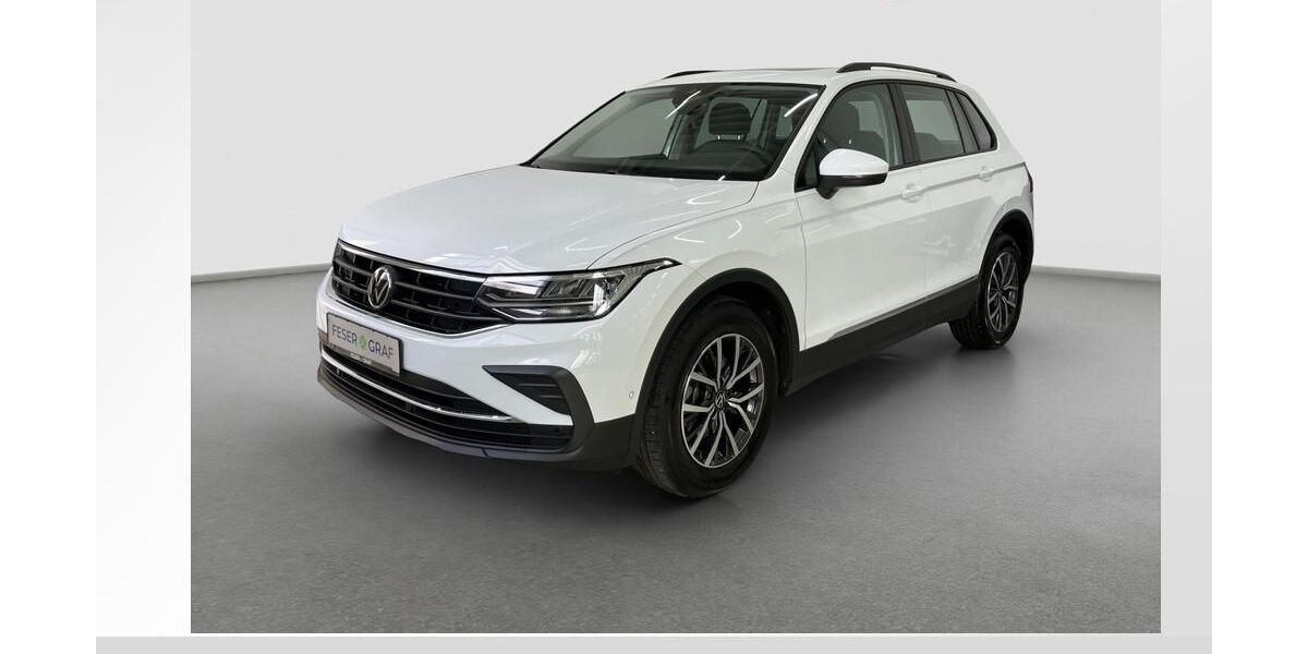 VW Tiguan 41.776 km 27.480 &euro; Fürth 90763