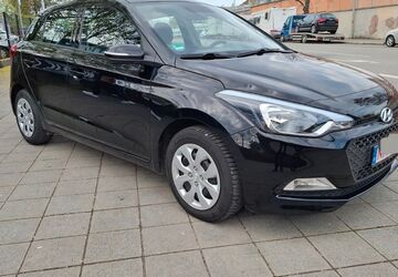 Hyundai i20 43.950 km 9.450 &euro; Nürnberg 90441
