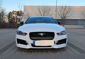 Jaguar XE 125.000 km 18.000 &euro; Nürnberg 90451
