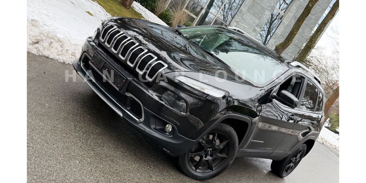 Jeep Cherokee 165.000 km 11.900 &euro; Nürnberg 90431
