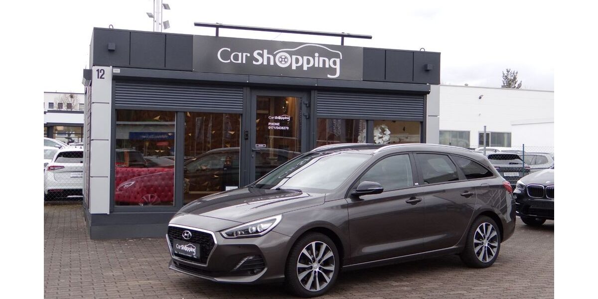 Hyundai i30 59.900 km 16.480 &euro; Roth 91154