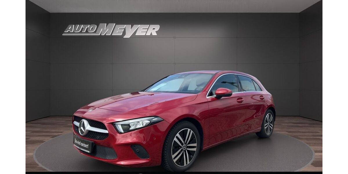 Mercedes-Benz A 180 33.900 km 24.980 &euro; Neustadt a.d. Aisch 91413