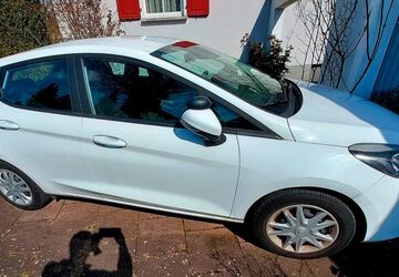 Ford Fiesta 17.000 km 12.000 &euro; Roth 91154