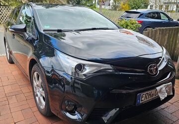 Toyota Avensis 72.000 km 14.400 &euro; Heroldsberg 90562