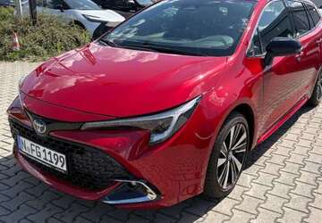 Toyota Corolla 20.600 km 26.490 &euro; Nürnberg 90480