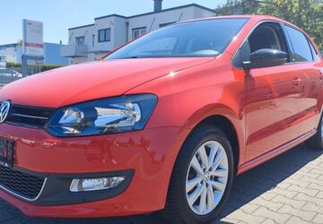 VW Polo 69.000 km 6.450 &euro; Fürth 90763