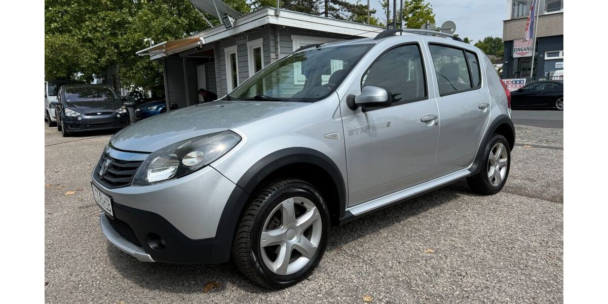 Dacia Sandero 194.000 km 3.450 &euro; Nürnberg 90431