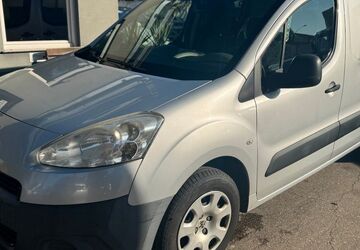 Peugeot Partner 265.000 km 2.990 &euro; Nürnberg 90453