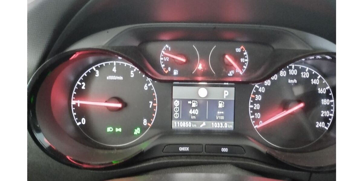 Opel Crossland (X) 110.850 km 11.200 &euro; Schwabach 91126