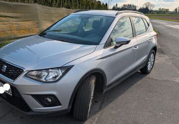 Seat Arona 44.800 km 15.999 &euro; Adelsdorf 91325