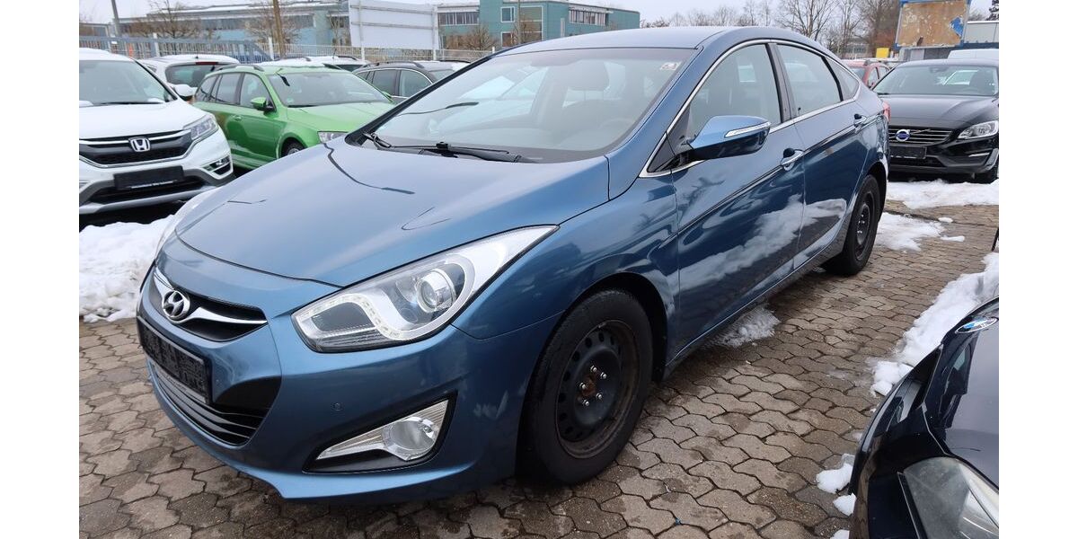 Hyundai i40 138.000 km 9.990 &euro; Nürnberg 90439
