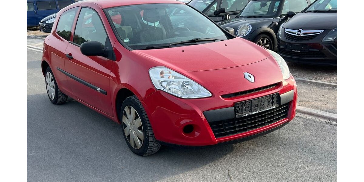 Renault Clio 147.000 km 1.650 &euro; Grosshabersdorf 90613