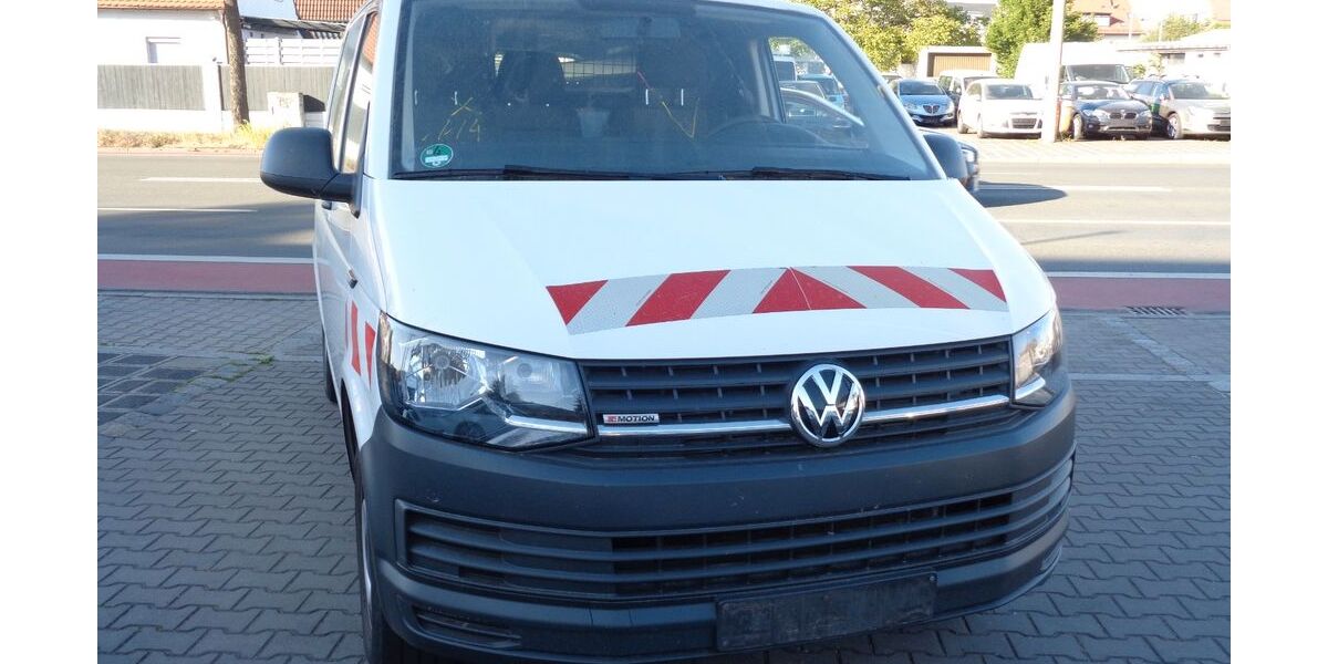 VW T6 Transporter 218.000 km 18.890 &euro; Nürnberg 90431