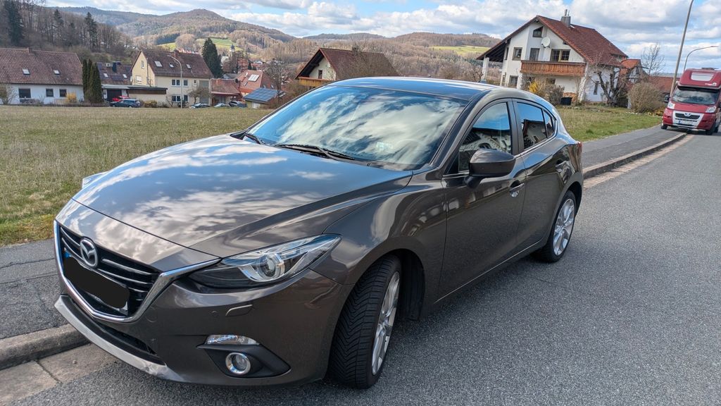 Mazda 3 205.004 km 8.199 &euro; Fürth 90768