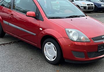 Ford Fiesta 76.840 km 2.988 &euro; Nürnberg 90441
