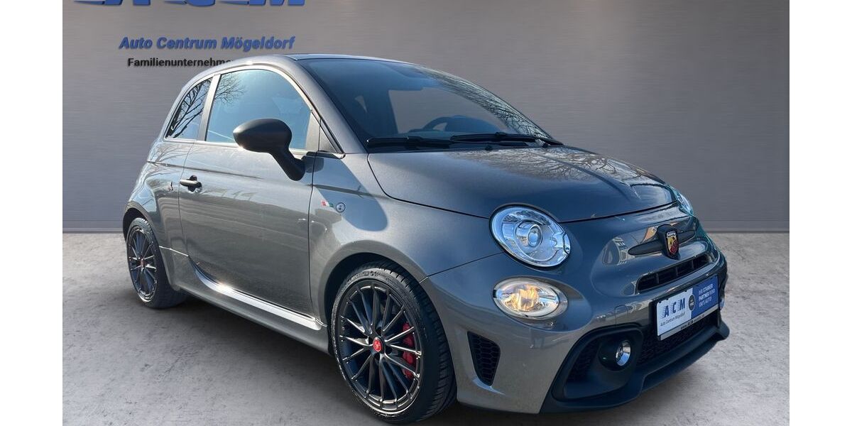 Abarth 695 8.700 km 28.970 &euro; Nürnberg 90482