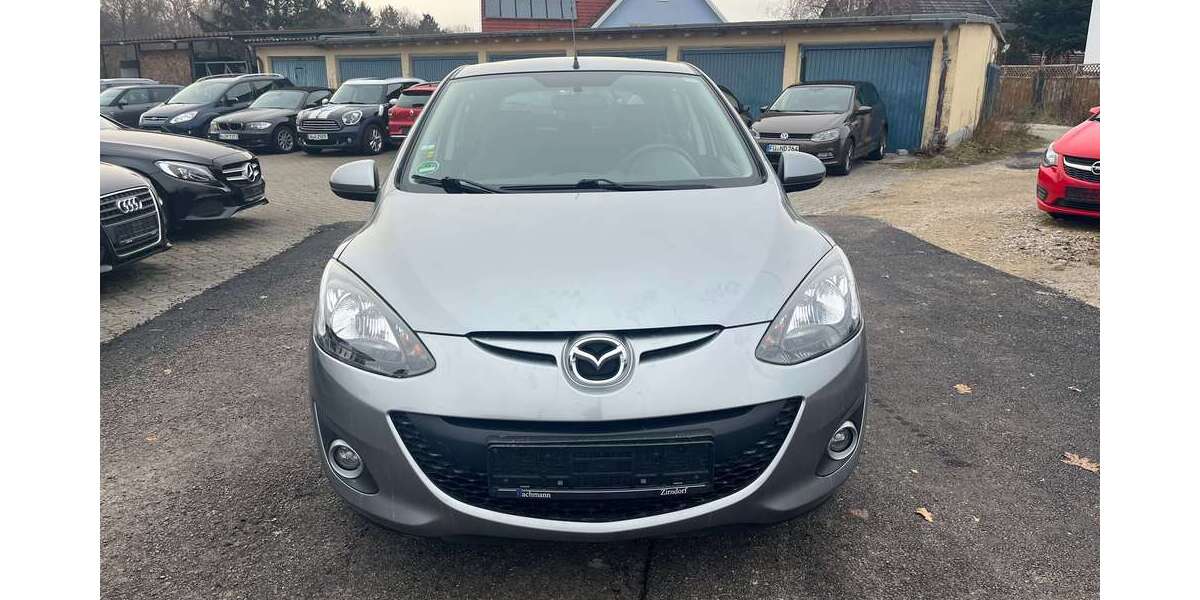 Mazda 2 93.376 km 5.200 &euro; Zirndorf 90513
