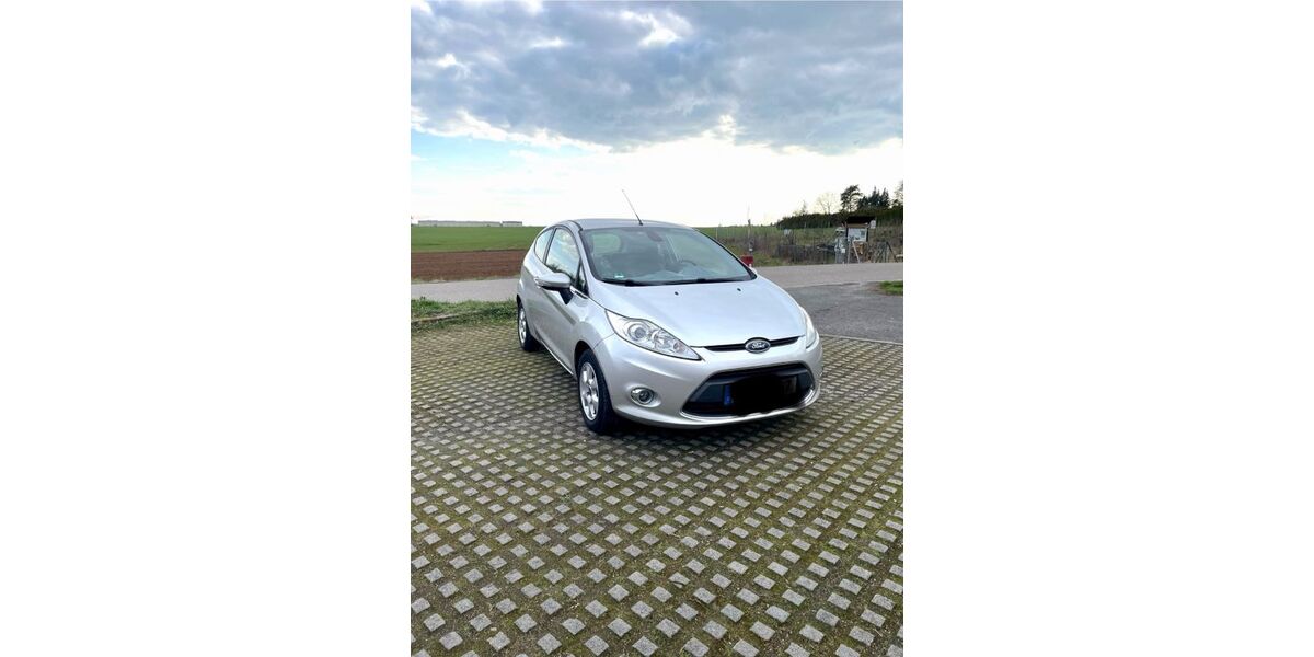 Ford Fiesta 85.000 km 4.000 &euro; Zirndorf 90513