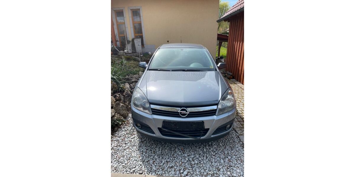 Opel Astra 267.000 km 950 &euro; Leutenbach 91359