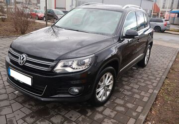 VW Tiguan 59.000 km 12.900 &euro; Fürth 90763