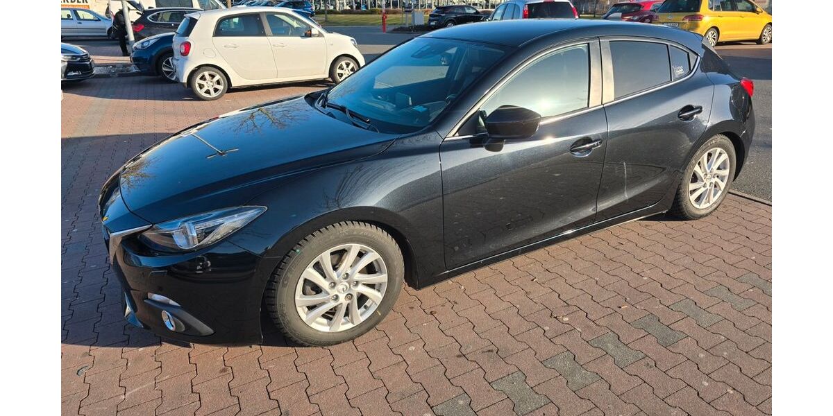 Mazda 3 91.496 km 14.990 &euro; Nürnberg 90455