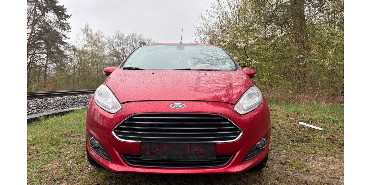Ford Fiesta 158.400 km 5.500 &euro; Lauf an der Pegnitz 91207
