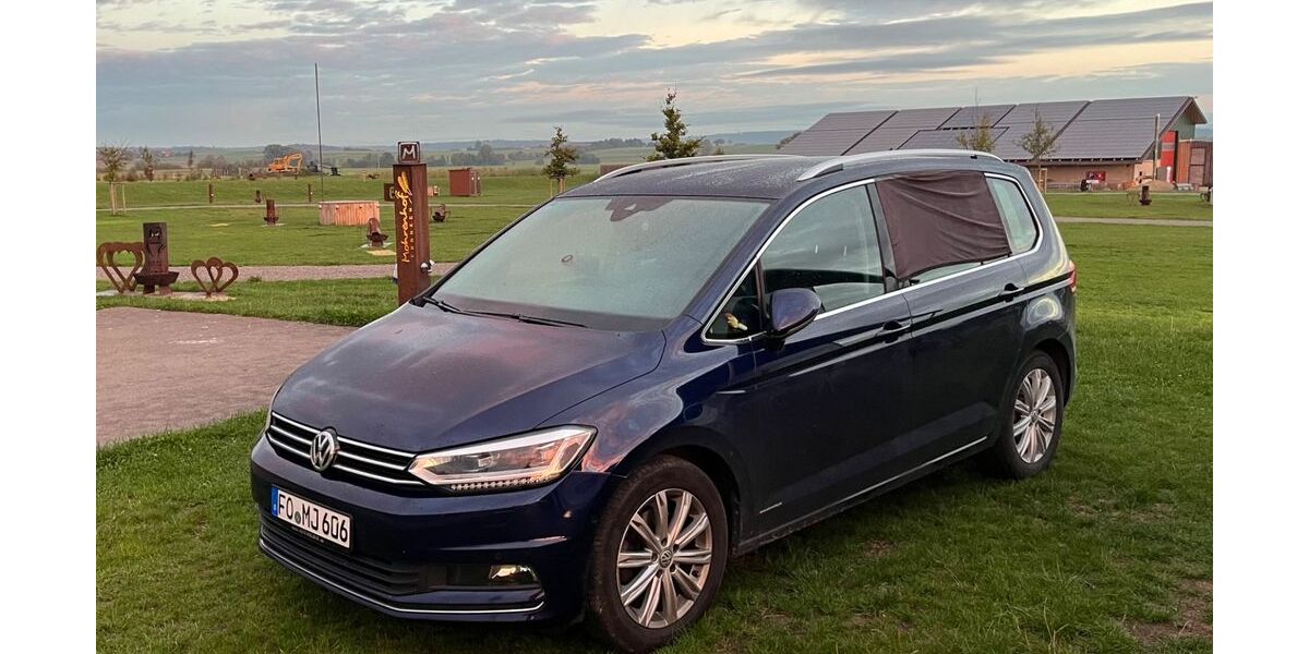 VW Touran 129.500 km 17.899 &euro; Forchheim 91301