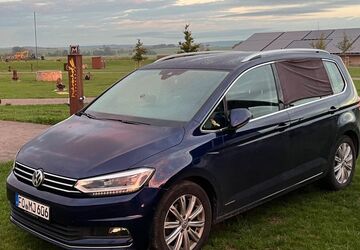 VW Touran 129.500 km 17.999 &euro; Forchheim 91301