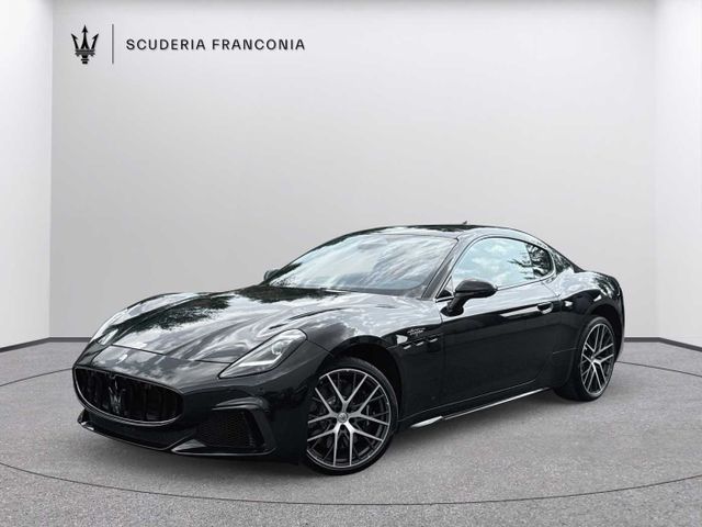 Maserati Granturismo 9.600 km 185.900 &euro; Nürnberg 90403