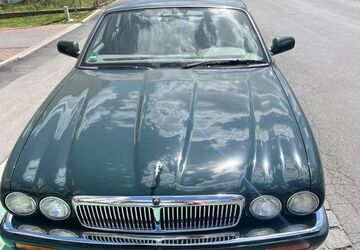 Jaguar XJ 86.046 km 11.500 &euro; Stein 90547