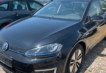 VW Golf 25.800 km 12.300 &euro; Nürnberg 90427