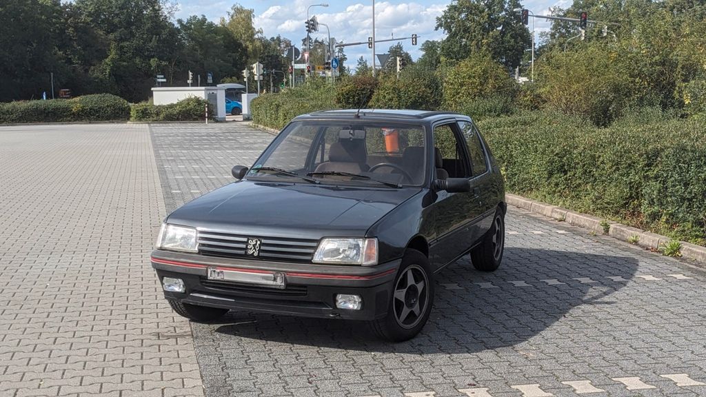 Peugeot 205 197.135 km 5.205 &euro; Schwabach 91126