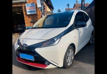 Toyota Aygo (X) 88.900 km 7.900 &euro; Erlangen 91058