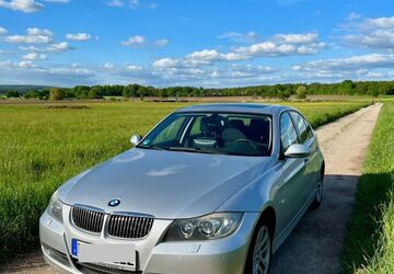 BMW 325 99.811 km 11.000 &euro; Hessdorf 91093