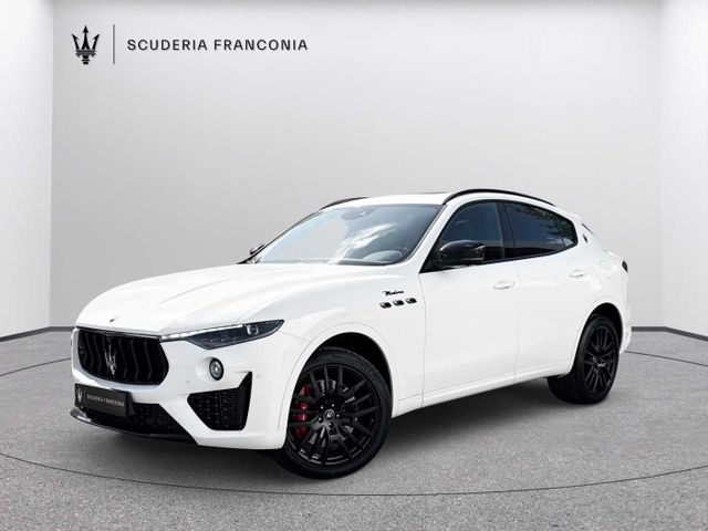 Maserati Levante 8.900 km 98.900 &euro; Nürnberg 90403