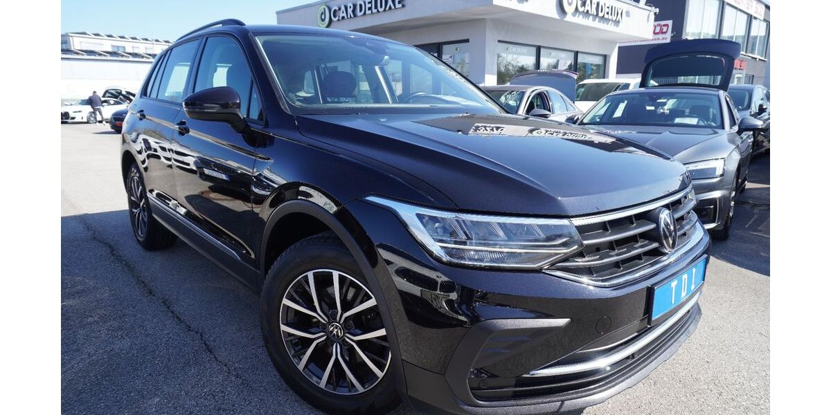 VW Tiguan 99.000 km 30.999 &euro; Fürth 90763