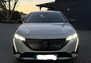 Peugeot 308 38.406 km 18.299 &euro; Effeltrich 91090