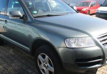 VW Touareg 215.000 km 3.299 &euro; Nürnberg 90431