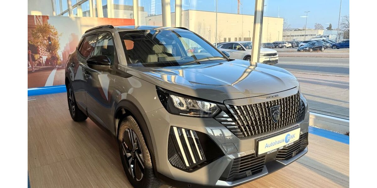 Peugeot 2008 13.000 km 22.470 &euro; Erlangen 91058