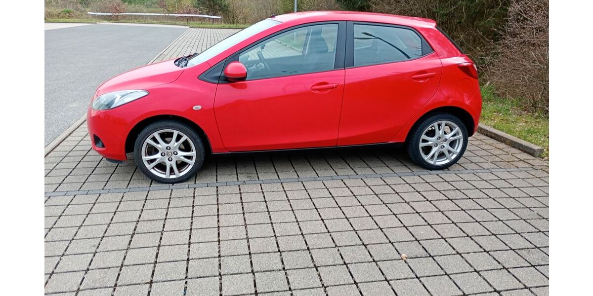 Mazda 2 200.200 km 1.299 &euro; Adelsdorf 91325
